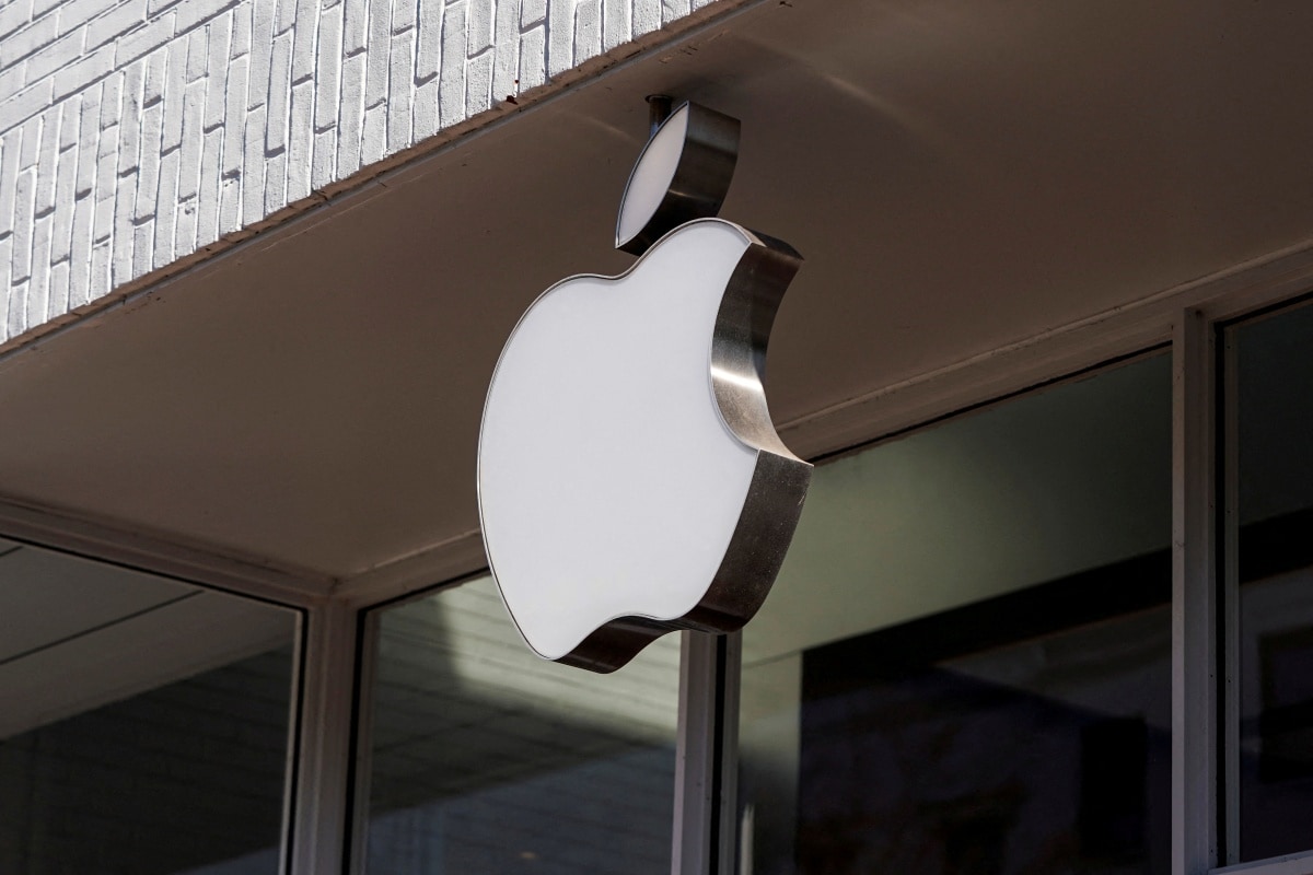 apple-workplace-rules-violate-us-labour-law,-agency-finds