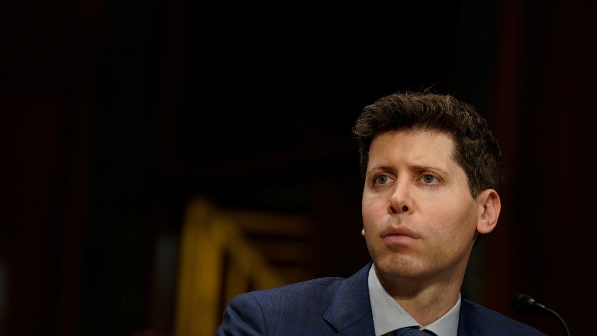 openai-ceo-sam-altman-fired-by-chatgpt-board:-details